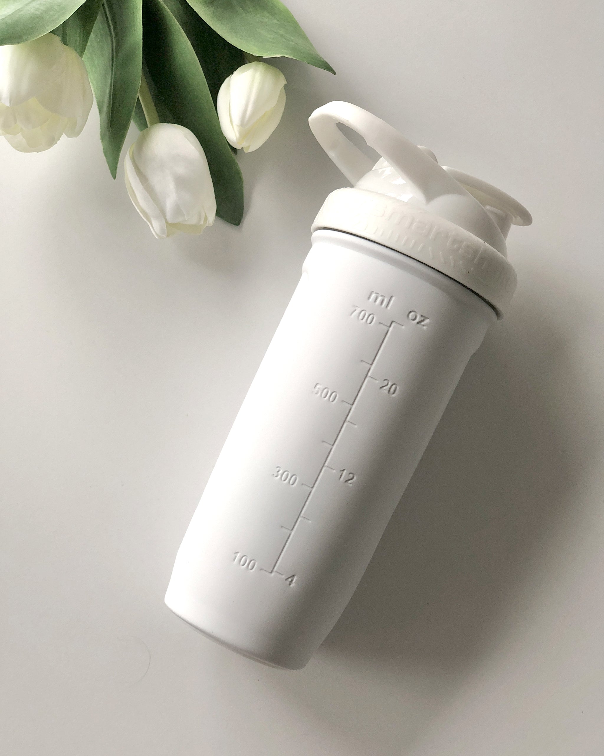 smartshake-reforce-stainless-steel-shaker-white-900-ml image 4